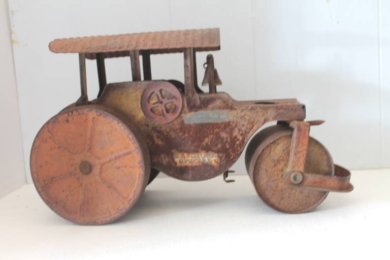 American Classical Original Painted Keystone, Boston Tin Toy Steam Roller Truck