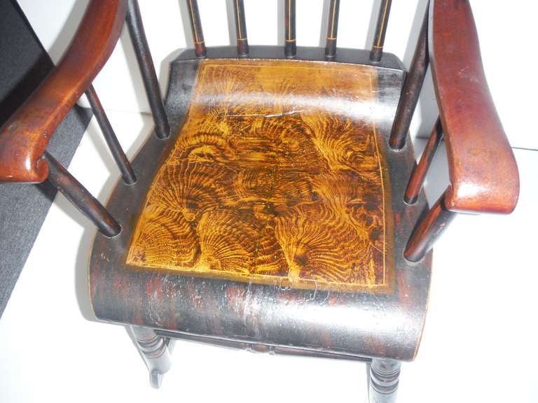 Early 19th Century Original Paint Decorated Rocking Chair In Excellent Condition In Los Angeles, CA