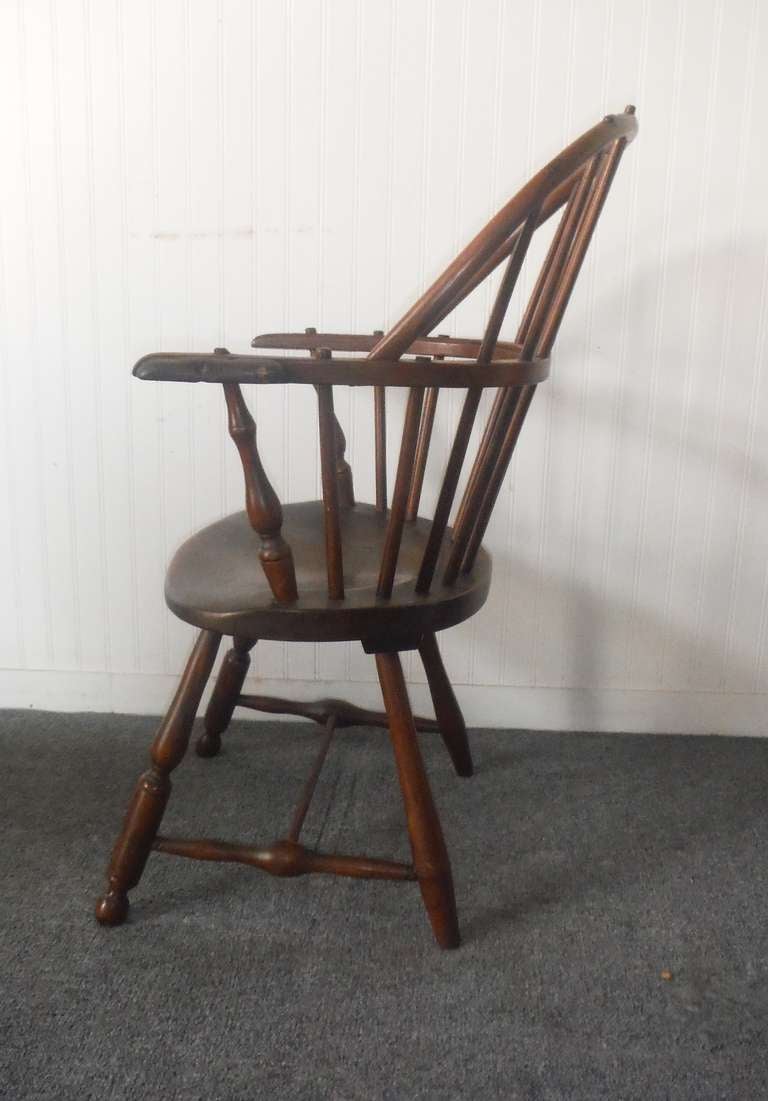 American 18th c. New England Sackback Windsor chair