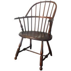 Antique 18th c. New England Sackback Windsor chair