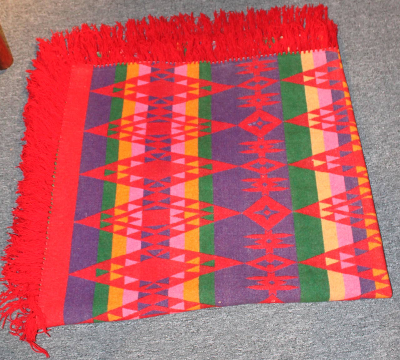 Super fantastic and rare Pendleton Cayuse Indian design blanket with the original dated 1909 label. This amazing colorful and fringed blanket is such great colors and design and comes from a private Indian collection. It is so rare to see these