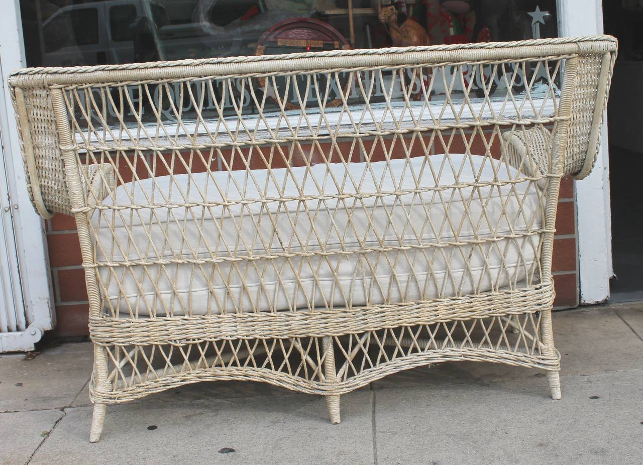 Mid-20th Century 1930s Original Cream Painted Heywood Wakefield Wicker Sofa