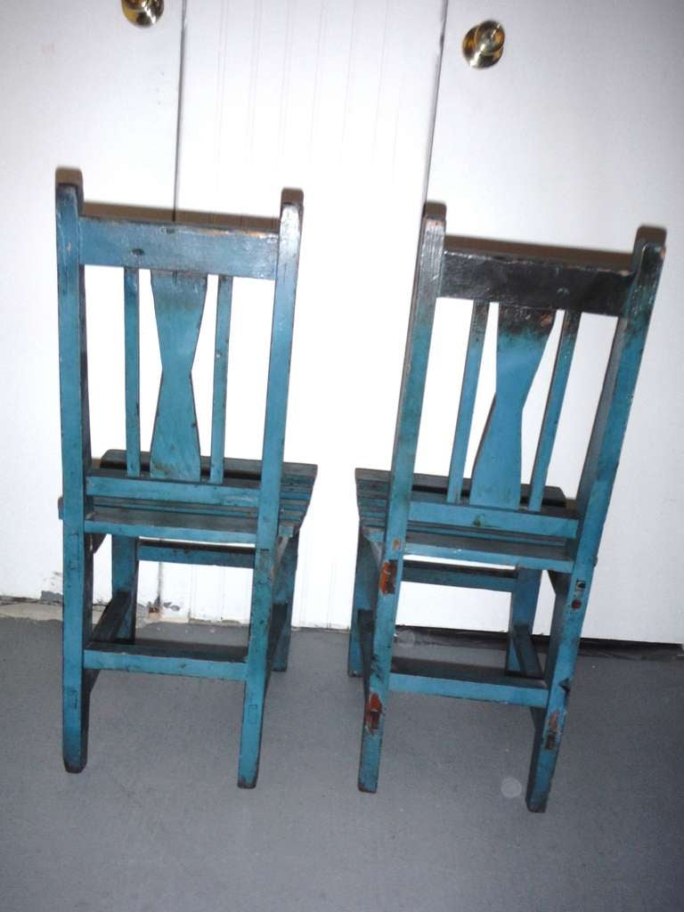 Pair of 19thc Original Blue Painted Childrens In Excellent Condition In Los Angeles, CA