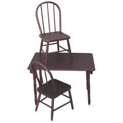 19th Century Original Red Painted Children's Table and Matching Chairs 11