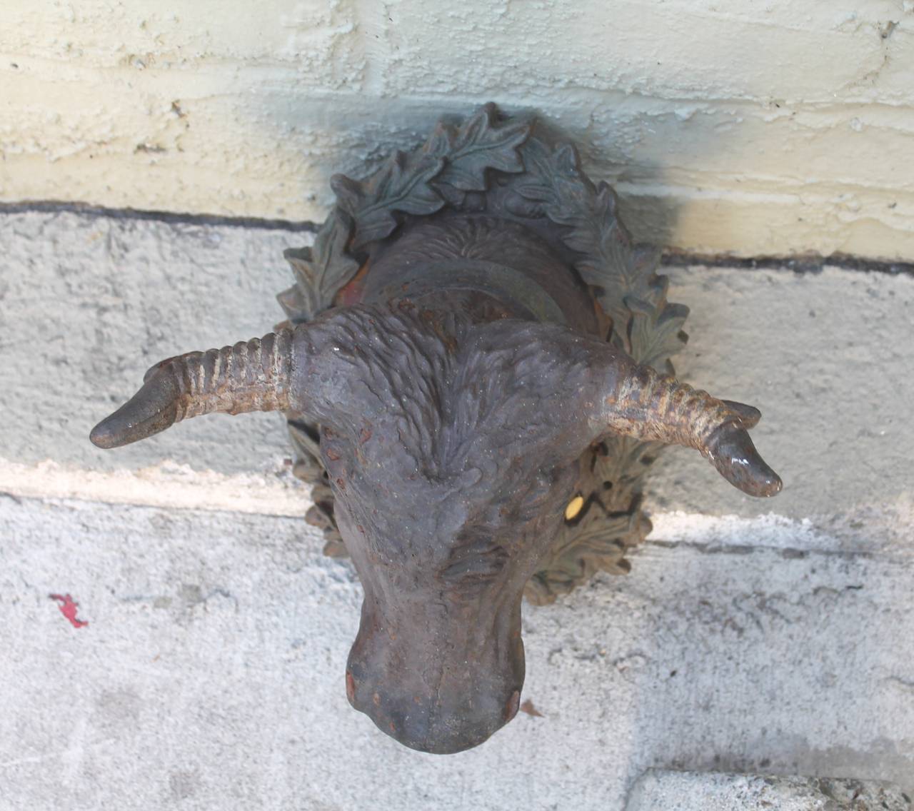 19th Century Cast Iron Bull's Head from a Butcher Shop Trade Sign In Good Condition In Los Angeles, CA