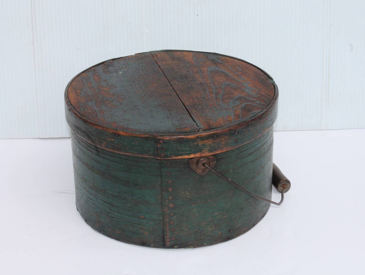 This New England original Windsor green 19th century pantry box is quite early and in great condition. Minor wear consistent with age and use. Wear to the top with some paint loss from age. Great condition. This over sized pantry was found in the