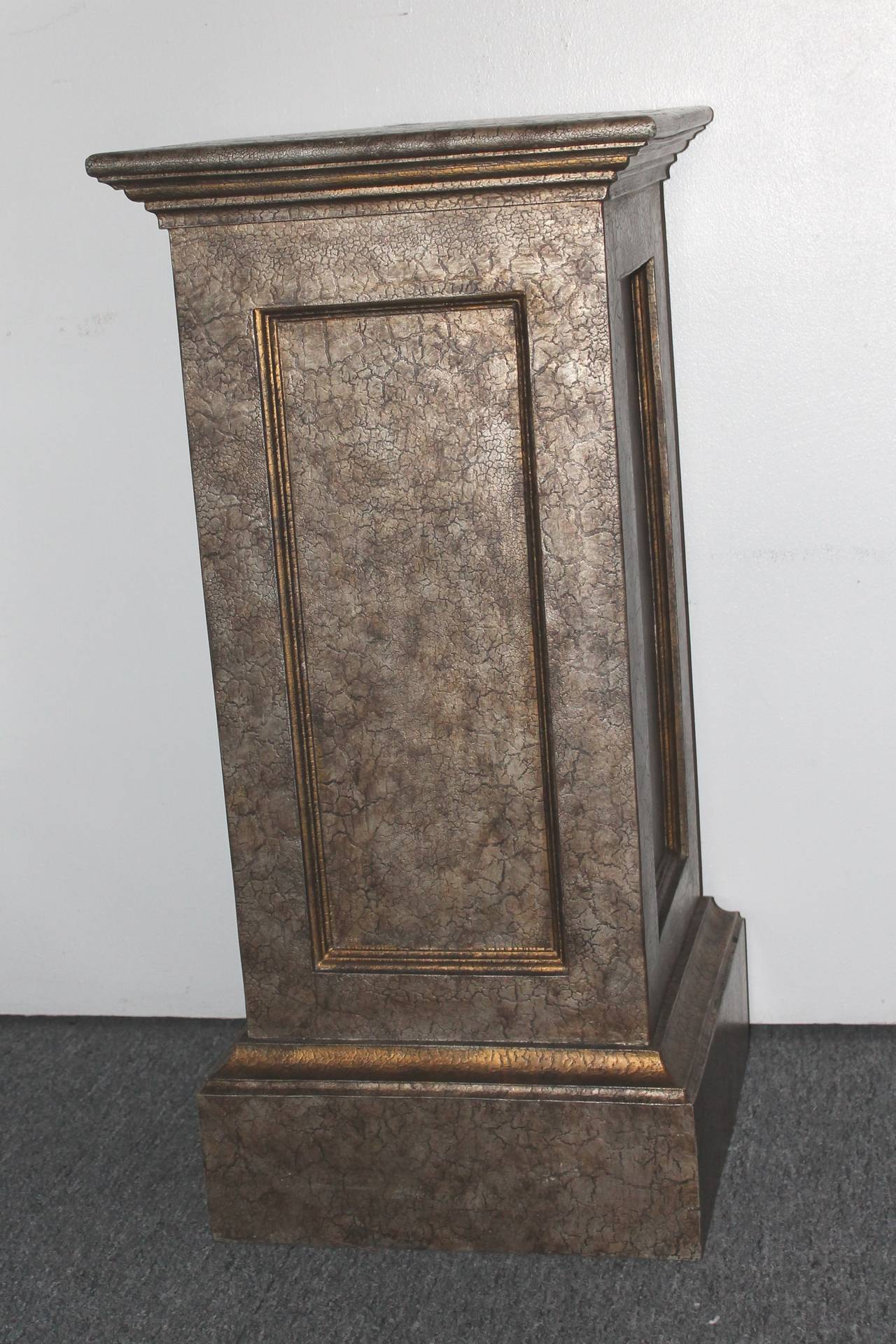 American 19th Century Pedestal in Original Painted Surface