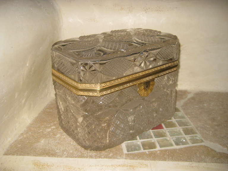 Large French Crystal Box In Excellent Condition For Sale In Santa Rosa, CA