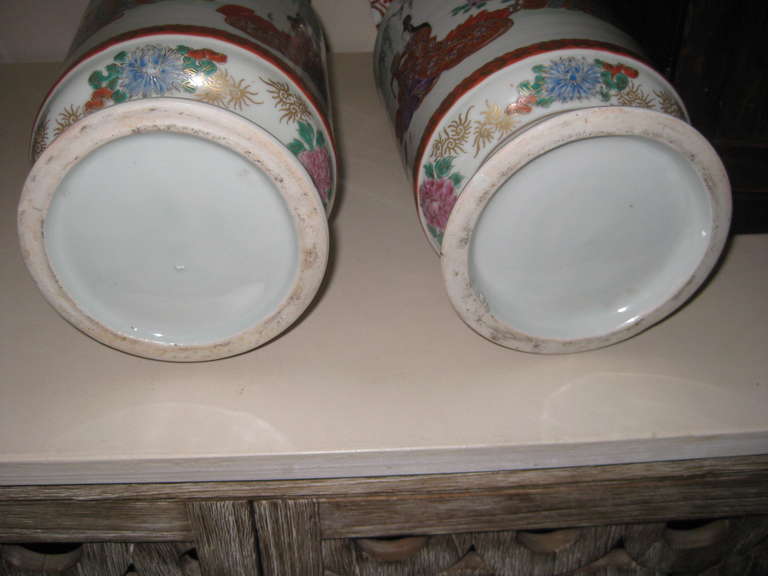 Pair of 20th Century Kutani Vases For Sale 6