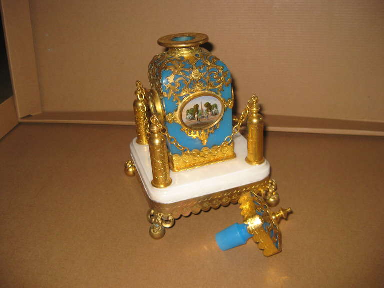 Grand Tour Palais Royal Blue Opaline Perfume In Excellent Condition For Sale In Santa Rosa, CA
