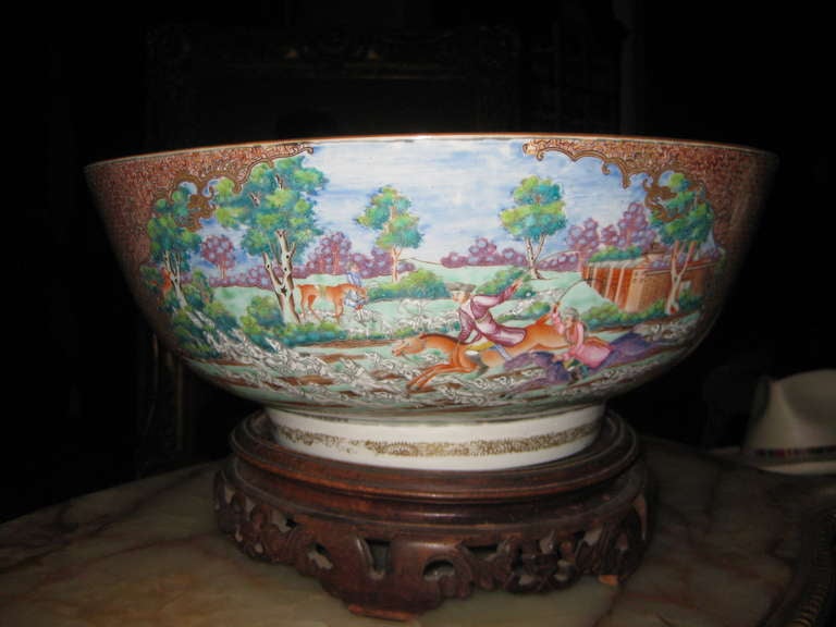 Important Chinese Export Punch Bowl For Sale 2