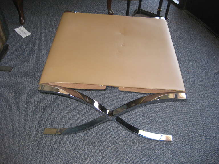 20th Century Chrome and Leather Stool In Excellent Condition For Sale In Santa Rosa, CA