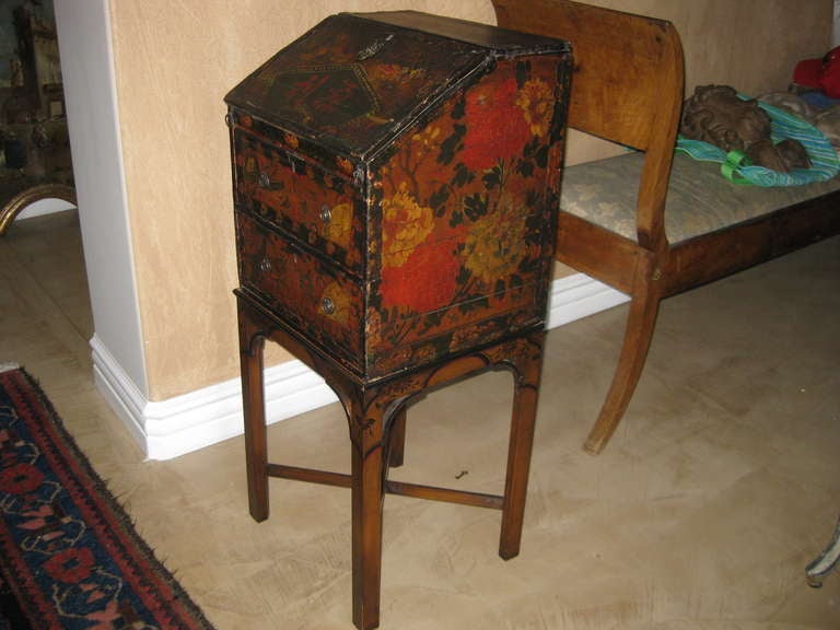 Victorian Charming Painted  Desk on Stand For Sale