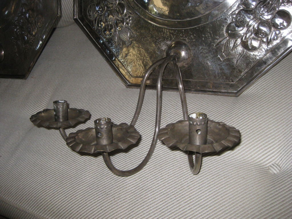 Silvered tole Dutch Style Reflector wall Sconces For Sale 1