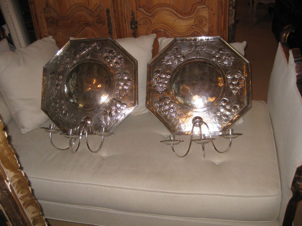 Silvered tole Dutch Style Reflector wall Sconces For Sale 5