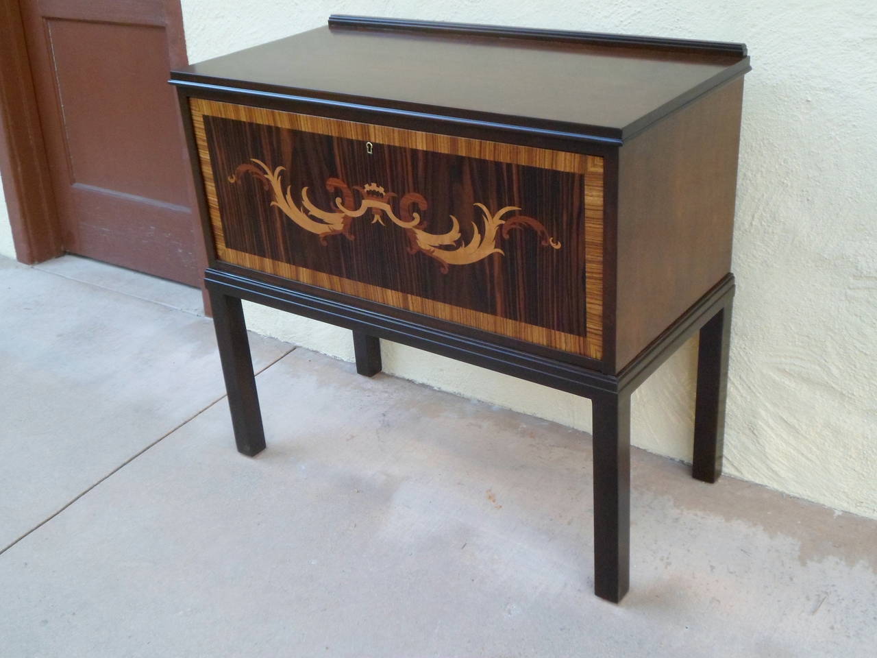 Early 20th Century Small-Scale Swedish Art Deco Inlaid Cabinet by SMF, circa 1930