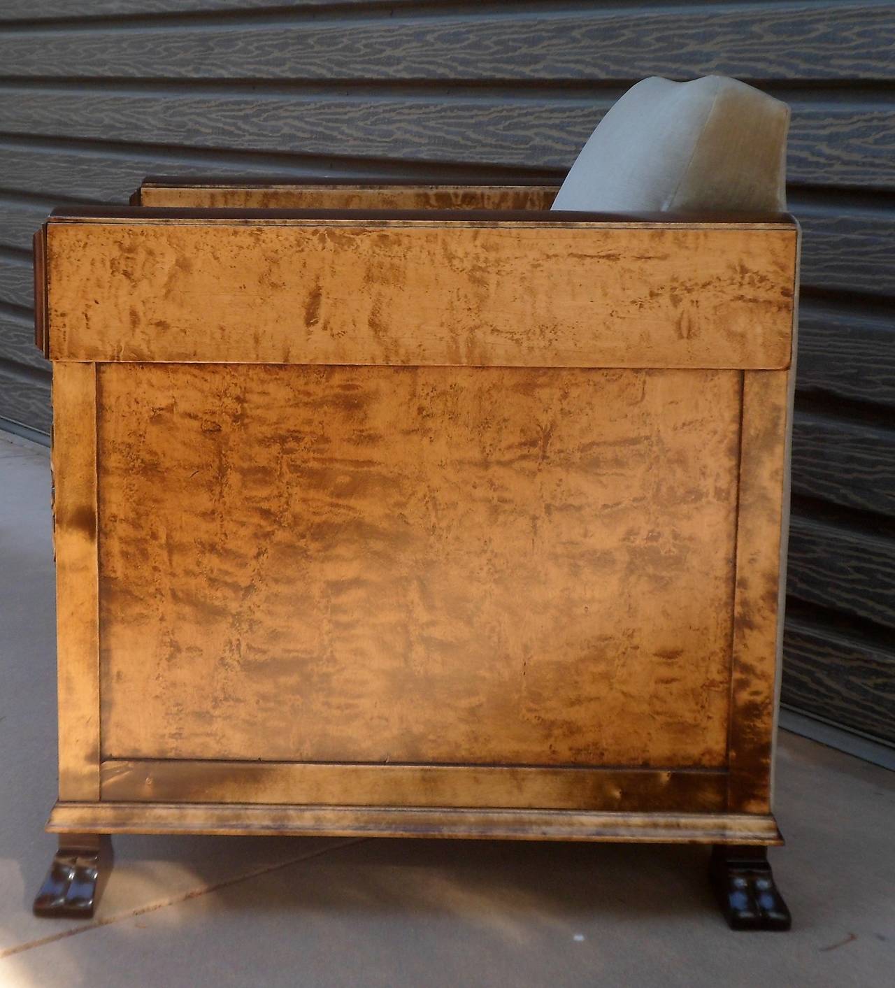 Swedish Art Deco Paneled Chair in Golden Flame Birch, circa 1920 In Excellent Condition In Richmond, VA