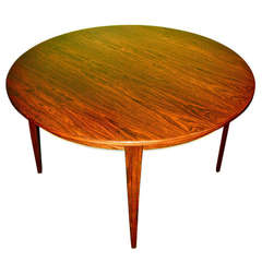 Extendible Danish Mid-Century Modern Rosewood Dining Table with Two Leaves