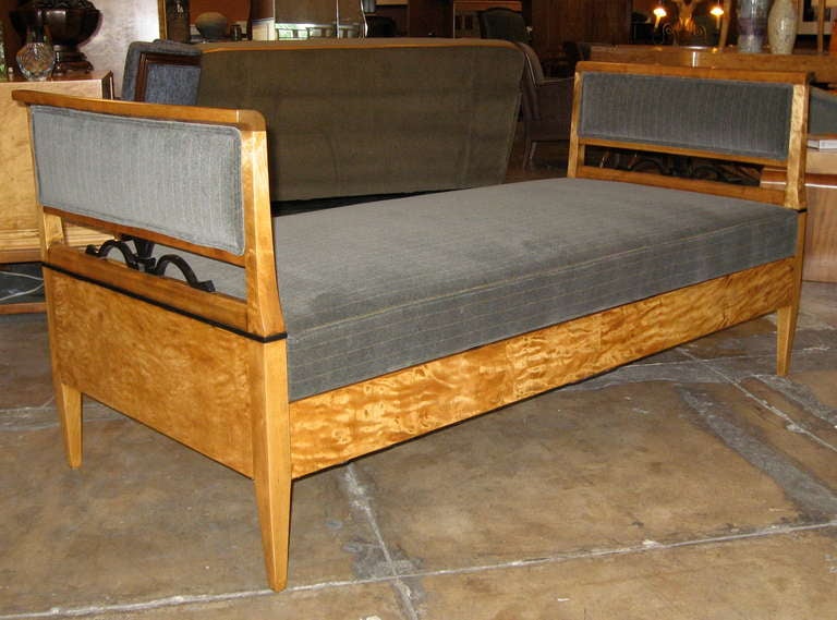 Swedish Art Deco Day Bed in Golden Flame Birch 2