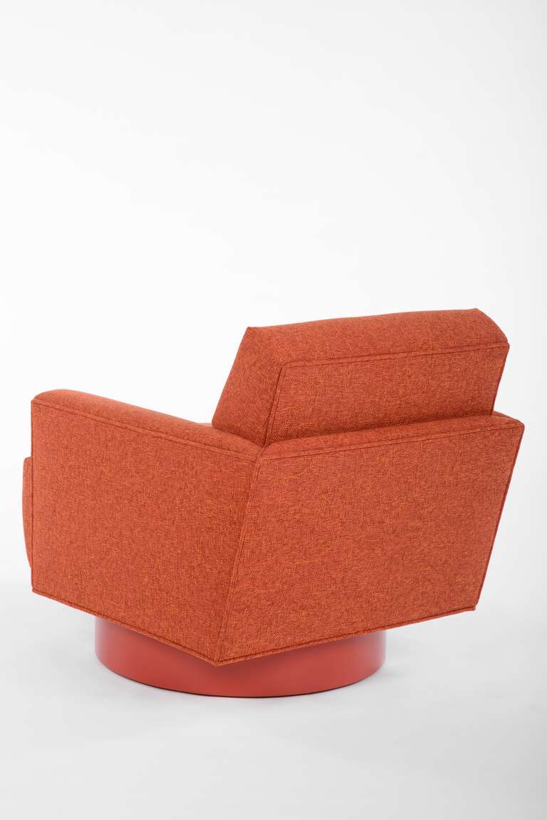 Mid-20th Century Swiveling Seniah Armchair by William Haines