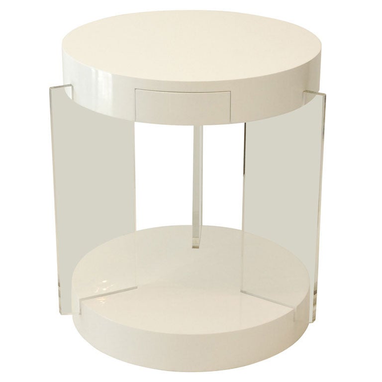 "Chicago" Side Table from Dragonette Private Label For Sale