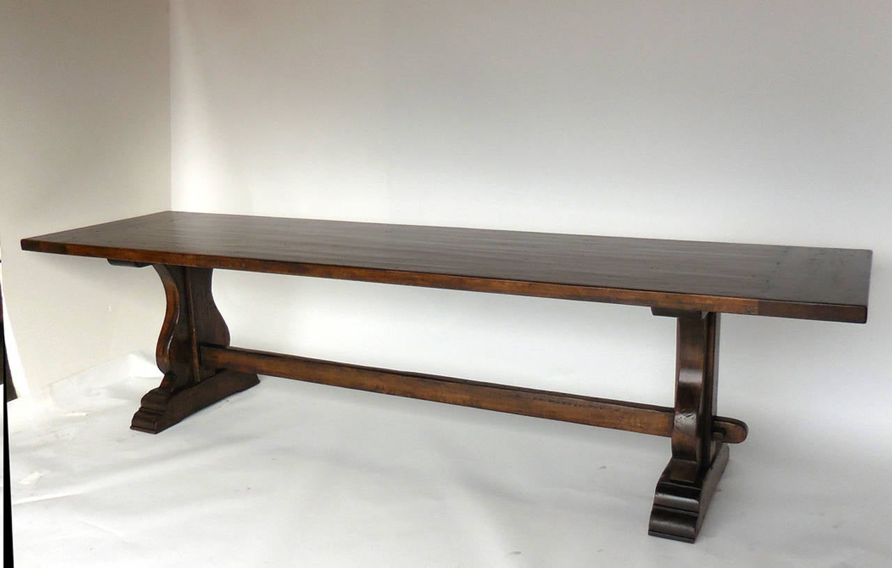 Dos Gallos Custom Walnut Wood Trestle Table In Excellent Condition For Sale In Los Angeles, CA