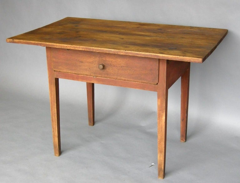 American Federal Tavern Table