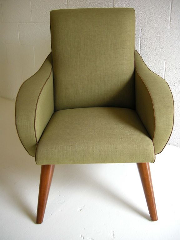 Mid-Century Modern Pair of Midcentury Style Modernist Chairs