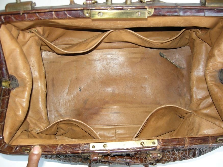 Antique Cuban Crocodile Doctor's Bag 3