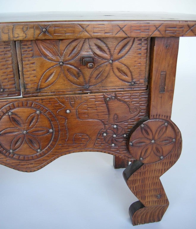 Carved Wood Nahuala - Animal Spirit Table 1
