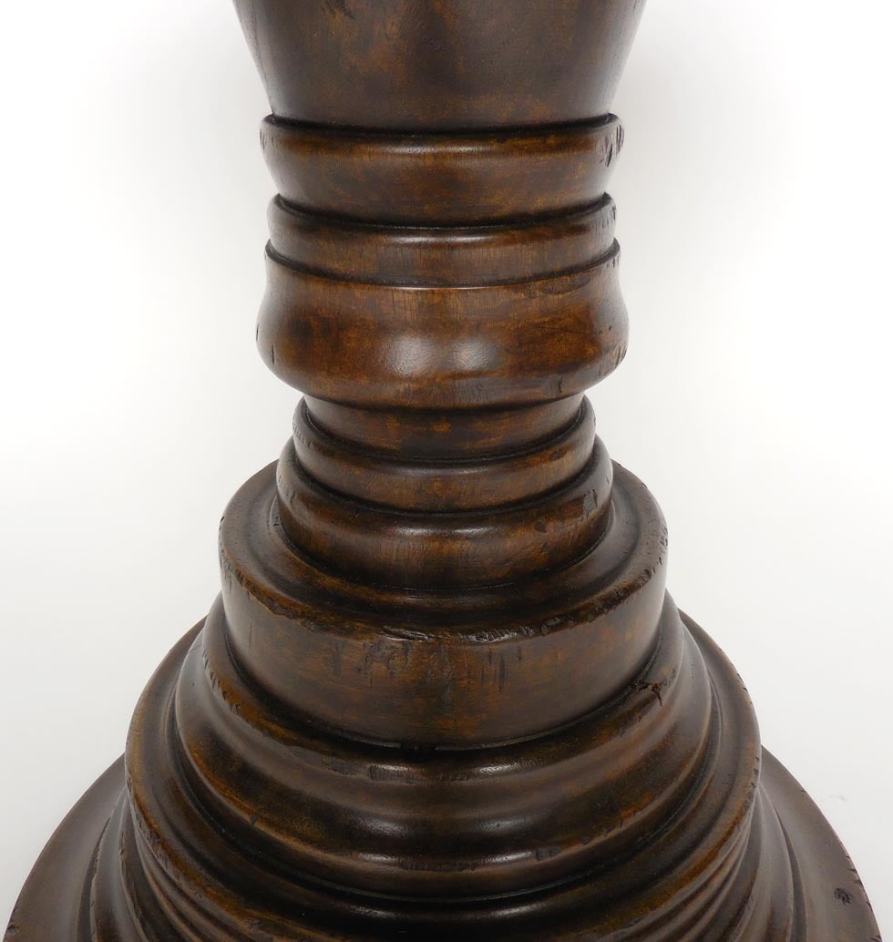 Américain Dos Gallos Custom Walnut Wood Round Beehive Pedestal End Table (Table d'appoint ronde à piédestal) en vente