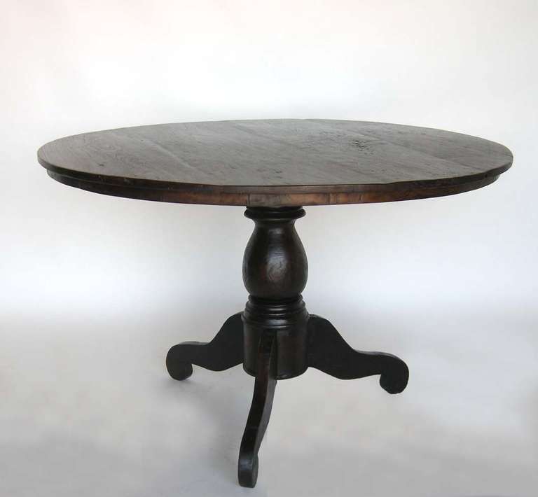 Indonesian Round Pedestal Table