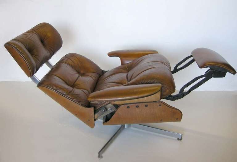 leather mid century recliner