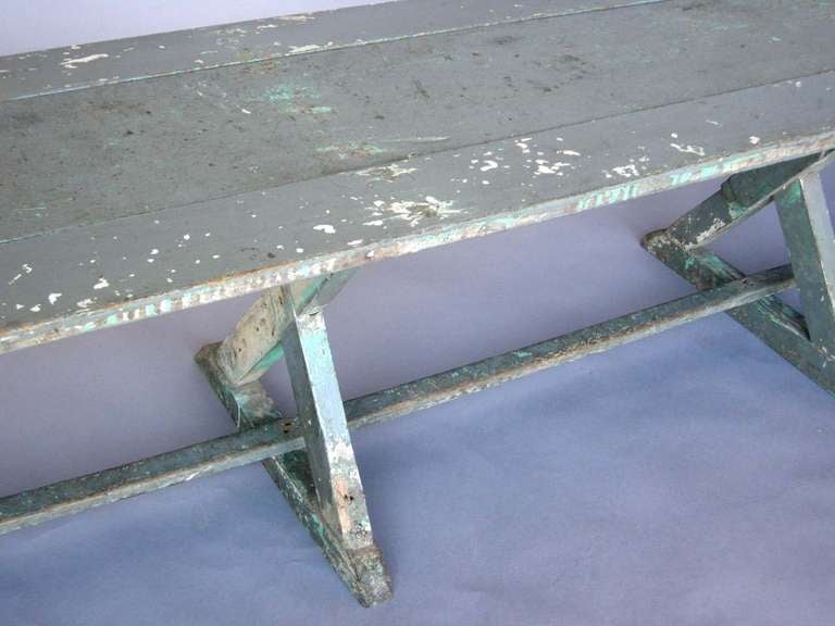 Painted Bench In Good Condition In Los Angeles, CA