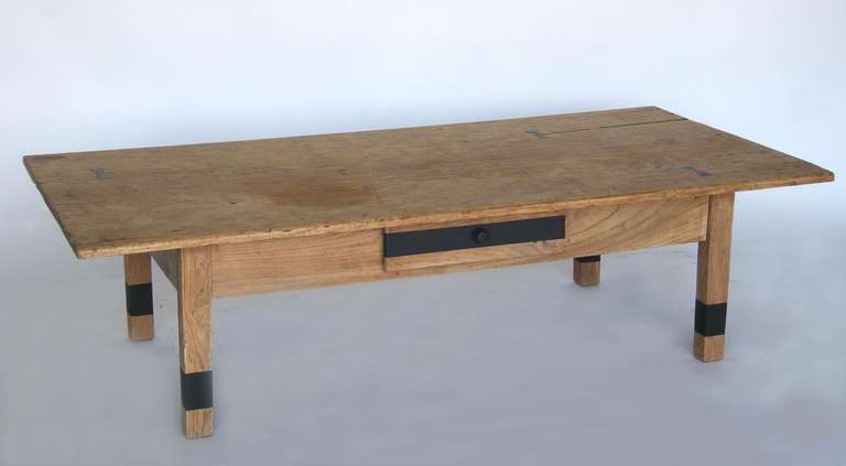 Striped Wood Coffee Table with Drawer with Butterfly Joinery