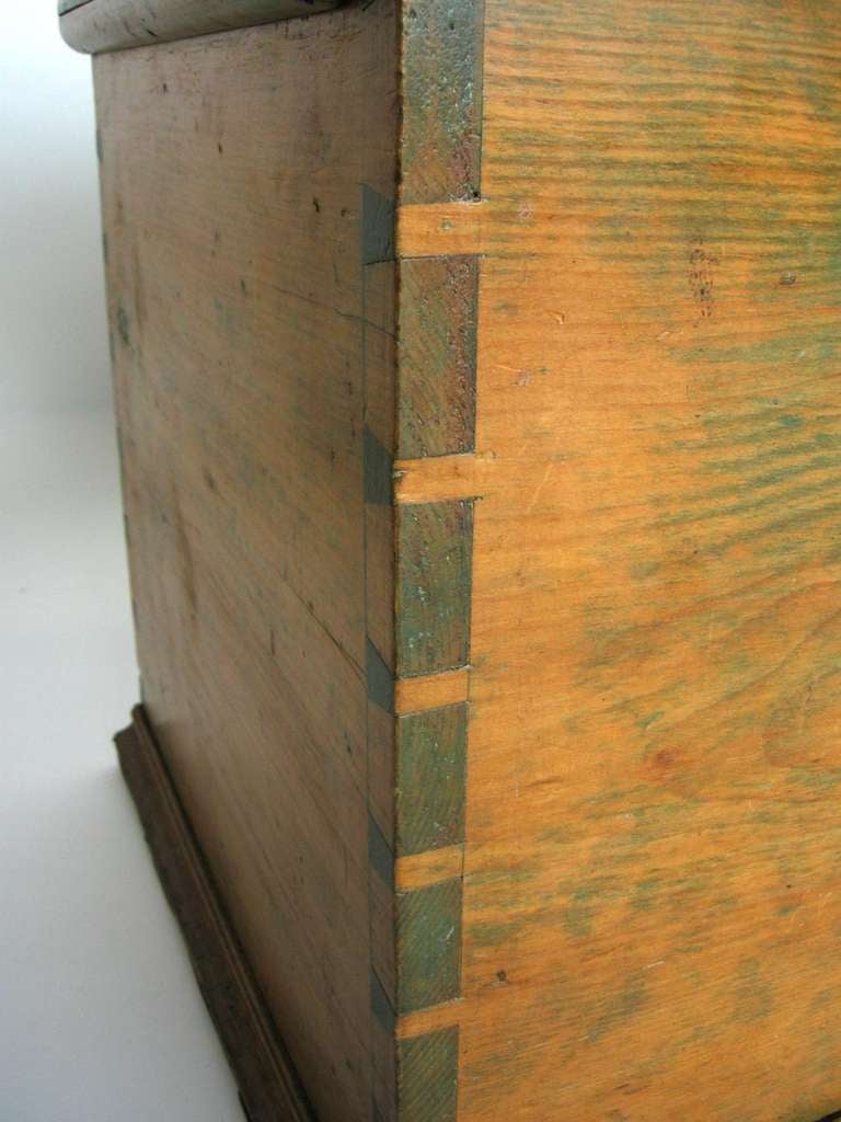 American New England Blanket Chest
