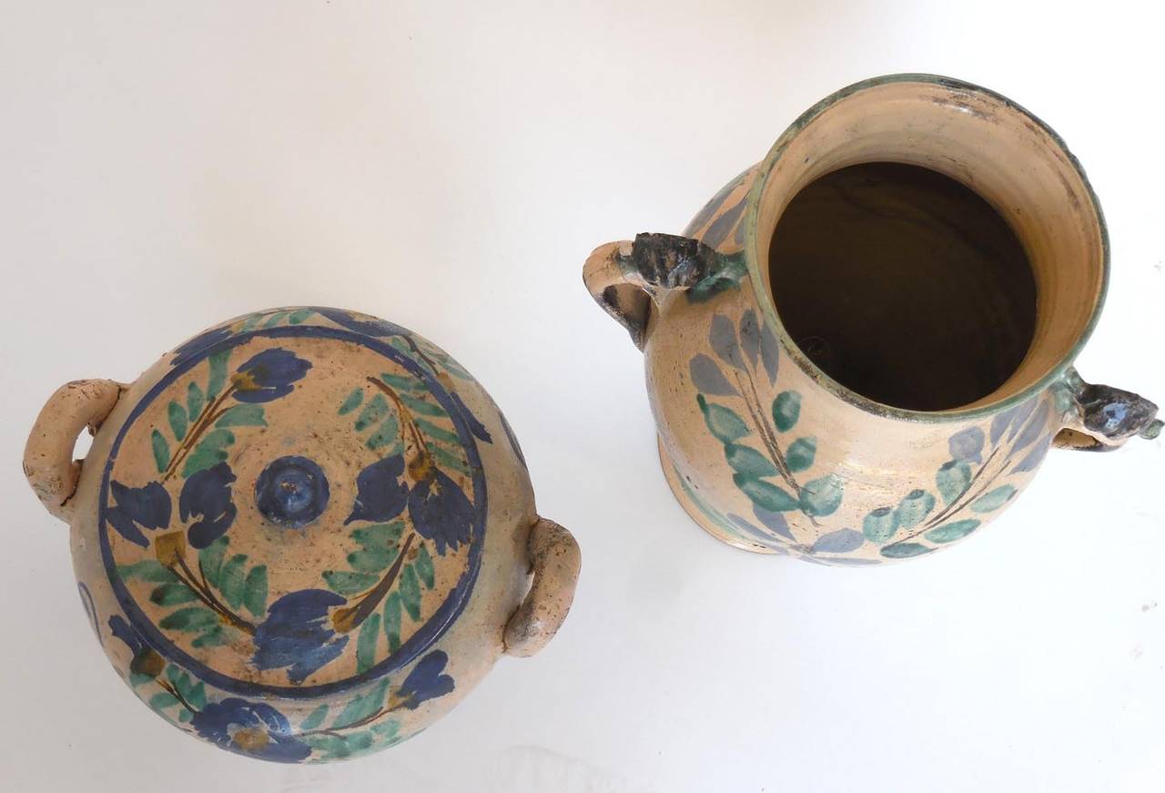 Sopero (soup terrain) and Florero (vase) from Momostenango, in the highlands of Guatemala. Sopero measures 12Dx10.5H and vase measures 12Dx16H. Sold together or separately