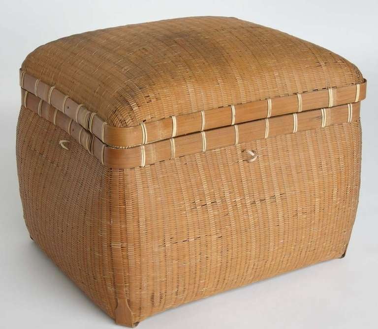 Vintage Japanese Basket In Good Condition In Los Angeles, CA