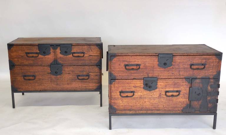 Pair of 19th c. Tansu Nightstands In Good Condition In Los Angeles, CA