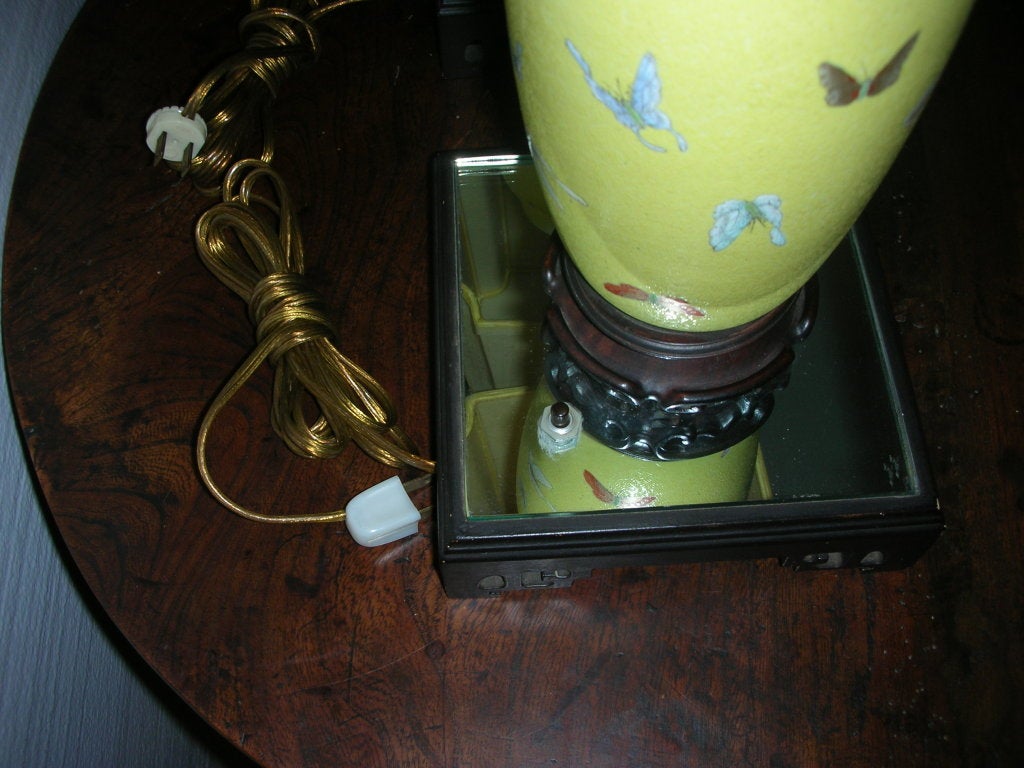 Pair Antique 19th Century Chinese Eggshell Porcelain Lamps For Sale 2