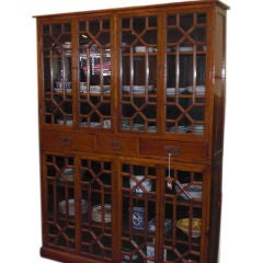 Shanghai Cabinet