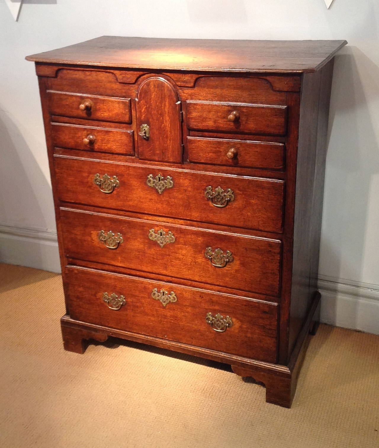 Rare East Anglian Vernacular Tall Chest In Excellent Condition In Greenwich, CT