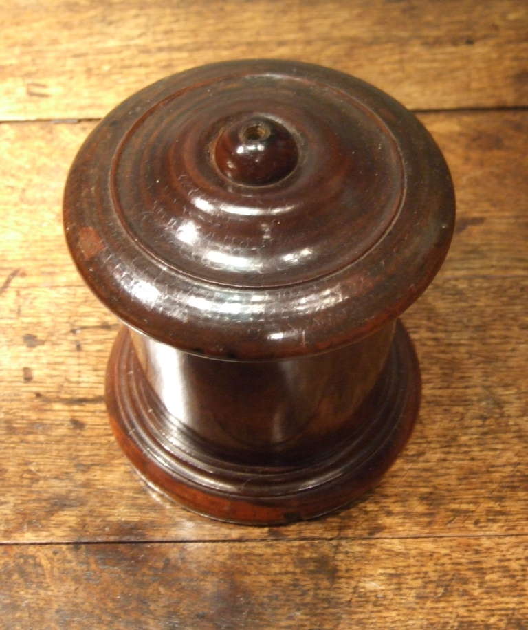 English 19th Century turned Lignum Vitae string box of 