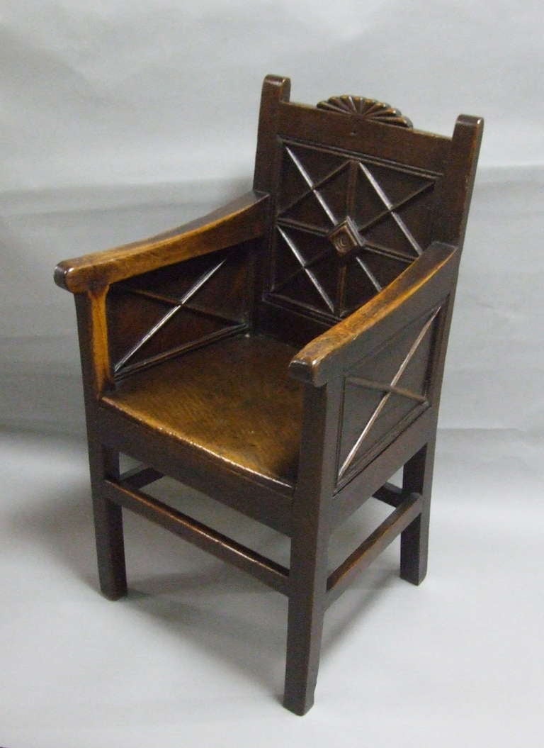 Country Fauteuil géorgien en arc de cercle très inhabituel Wainscot en vente