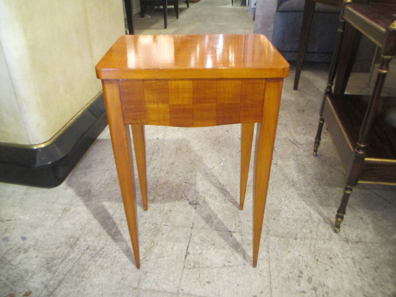 Pair of French Modernist Parquetry End Tables In Excellent Condition In New York, NY