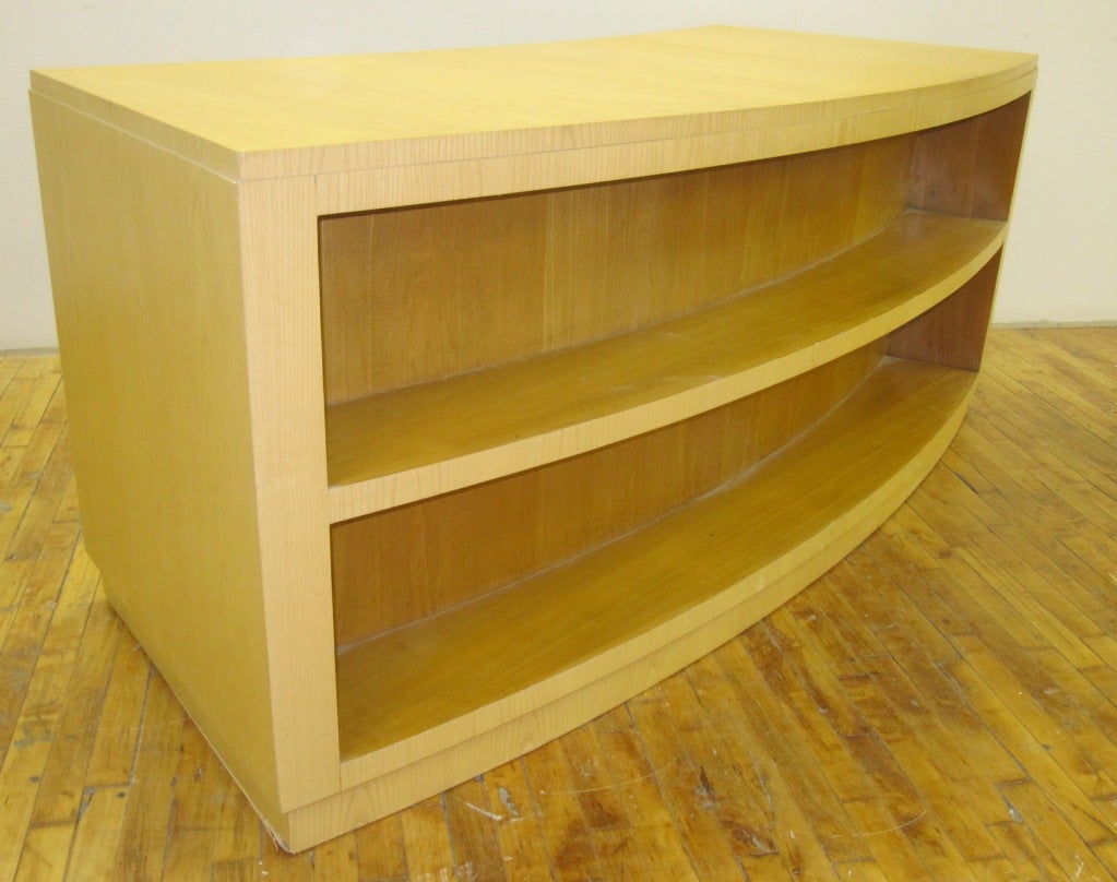 Mid-20th Century An early modernist 'BIRKA' desk designed by Axel Einar Hjorth
