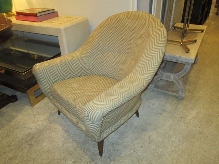Mid-Century Modern Italian Chair In Excellent Condition In New York, NY