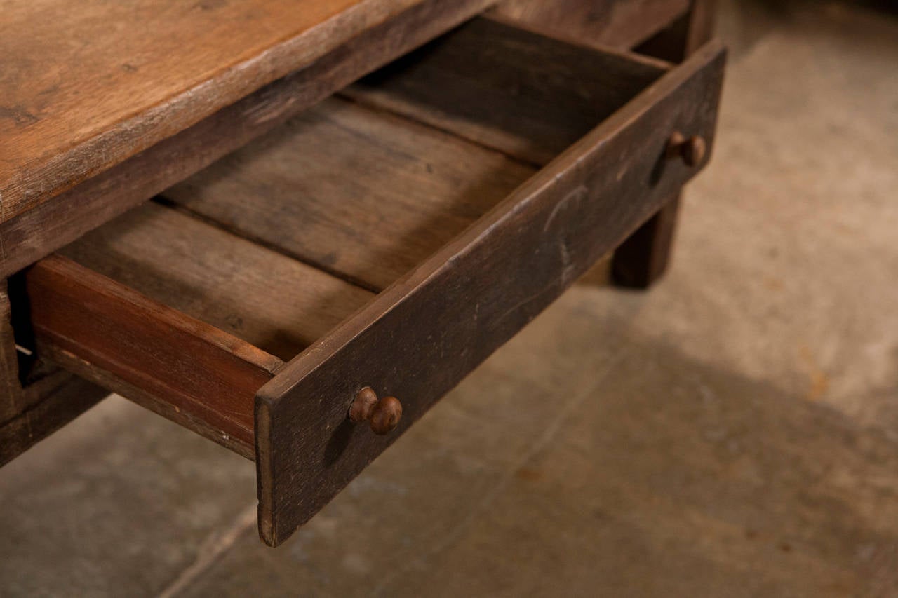 18th c. French Coffee Table In Distressed Condition In Culver City, CA