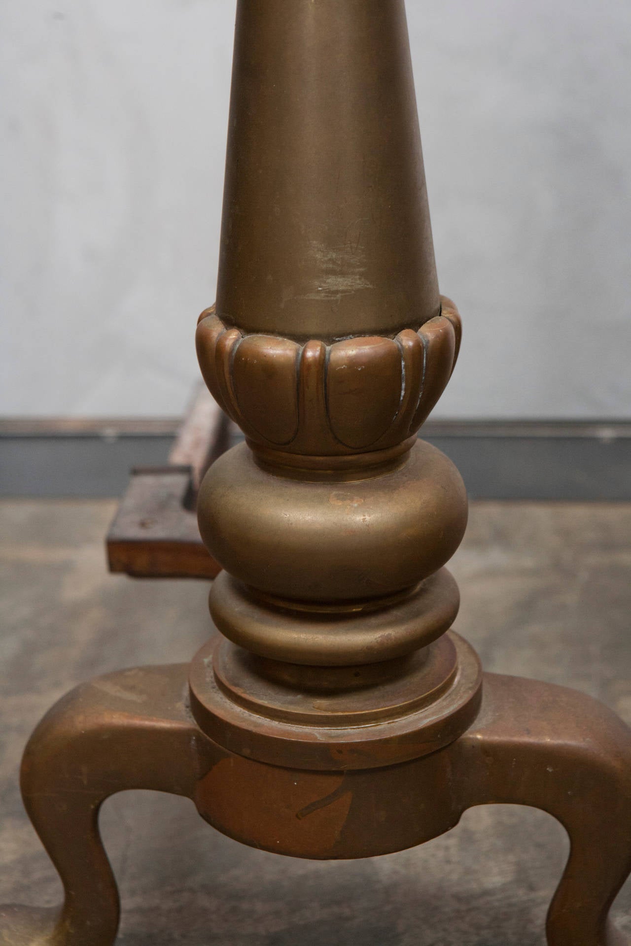 Large Brass Cannonball Andirons In Good Condition For Sale In Culver City, CA