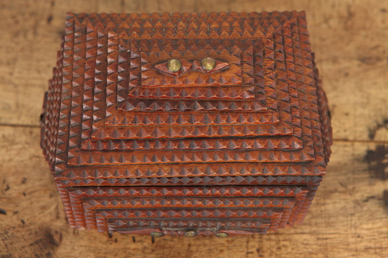 Folk Art Small Trampart Keepsake Box, circa 1900s For Sale